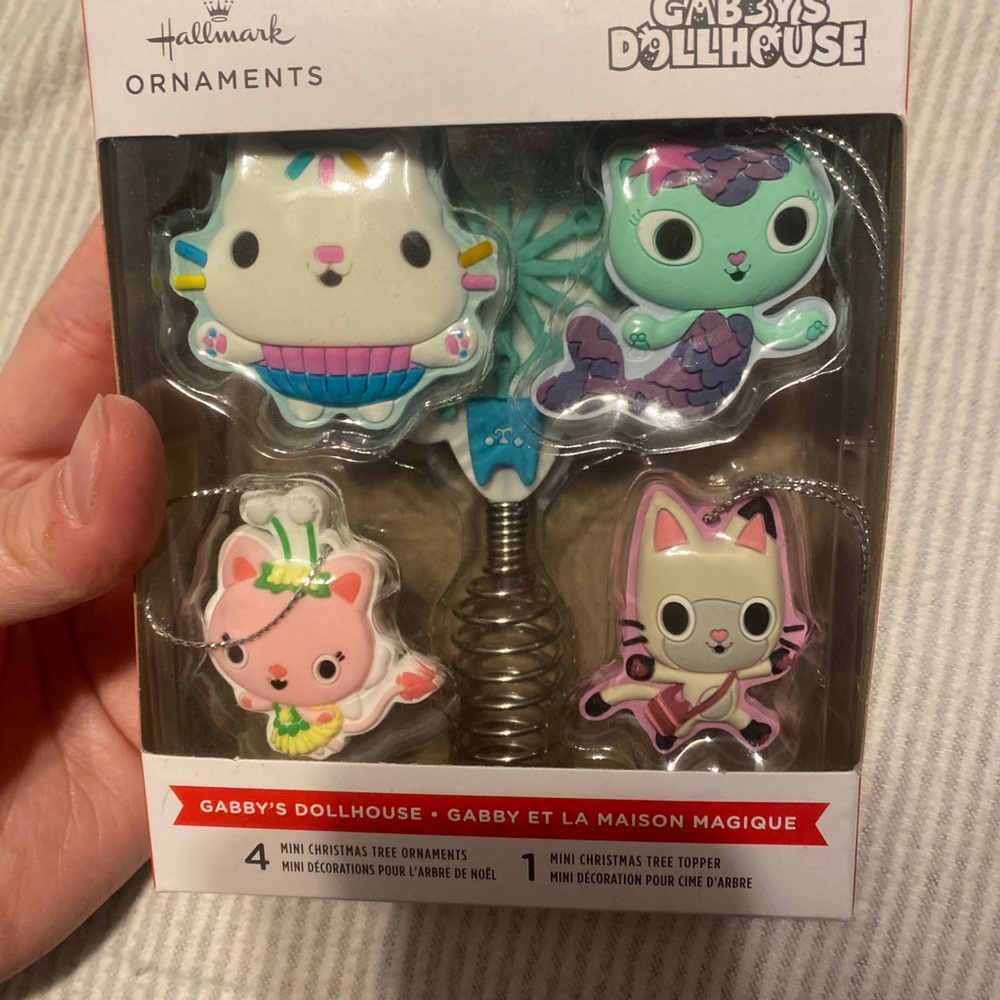 New Hallmark Gabby's Dollhouse Mini Ornaments Set